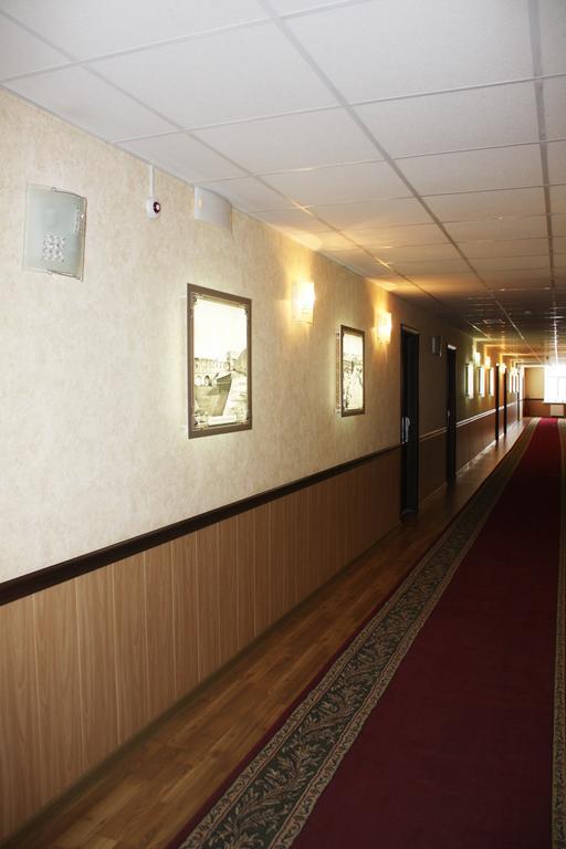 7 Nebo Hotel Asztrahán Kültér fotó