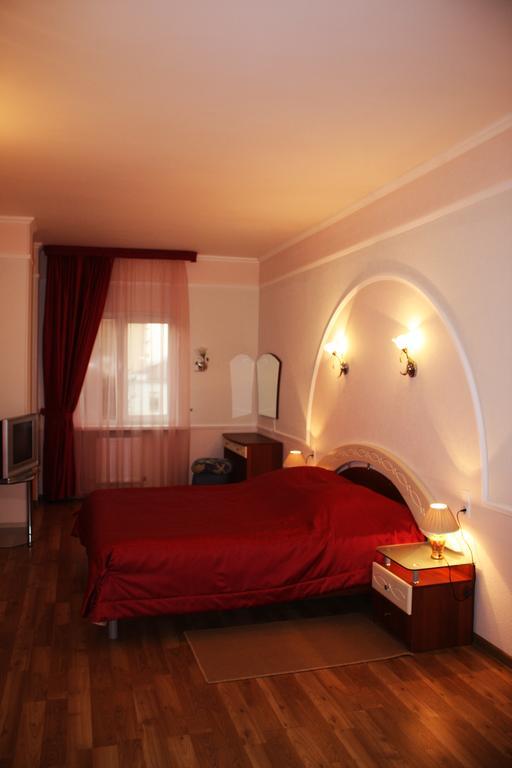 7 Nebo Hotel Asztrahán Szoba fotó